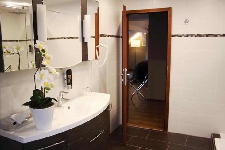 Hotel Promenadenhof Weissensee  Kültér fotó