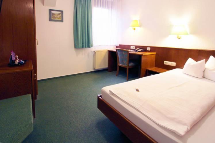 Hotel Promenadenhof Weissensee  Kültér fotó