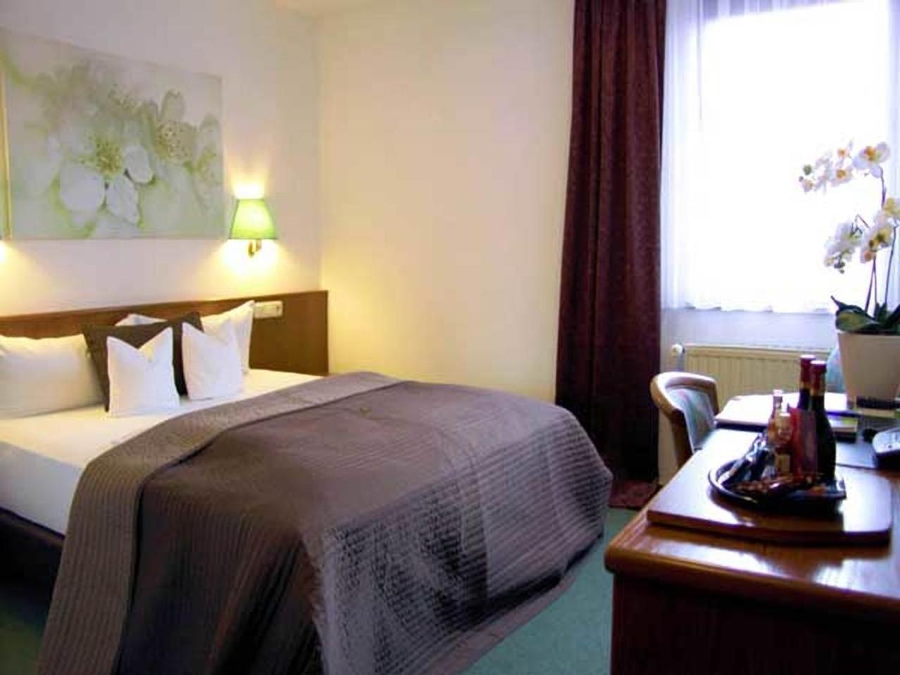 Hotel Promenadenhof Weissensee  Kültér fotó